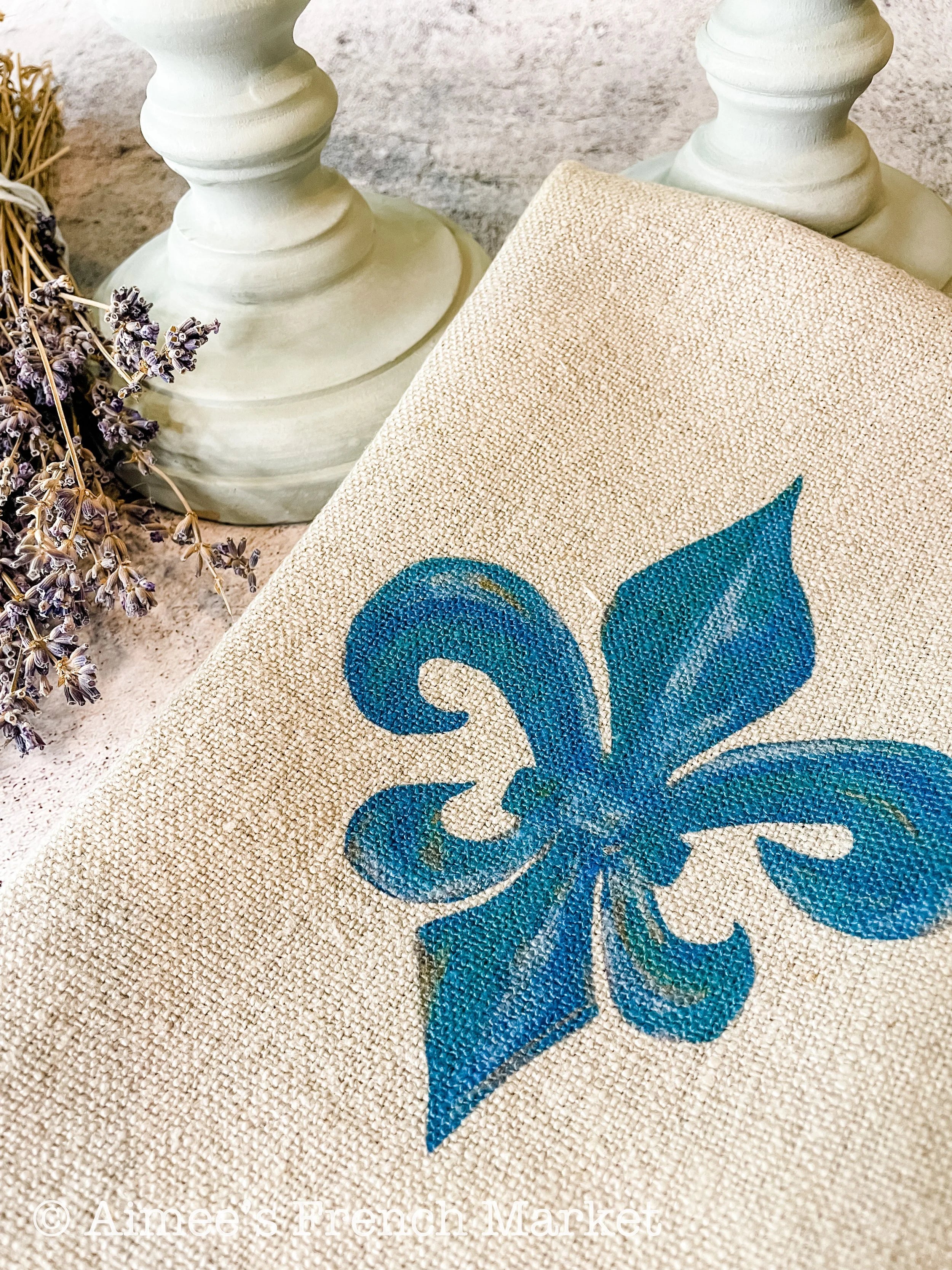 French-themed 100% Soft Linen Towels