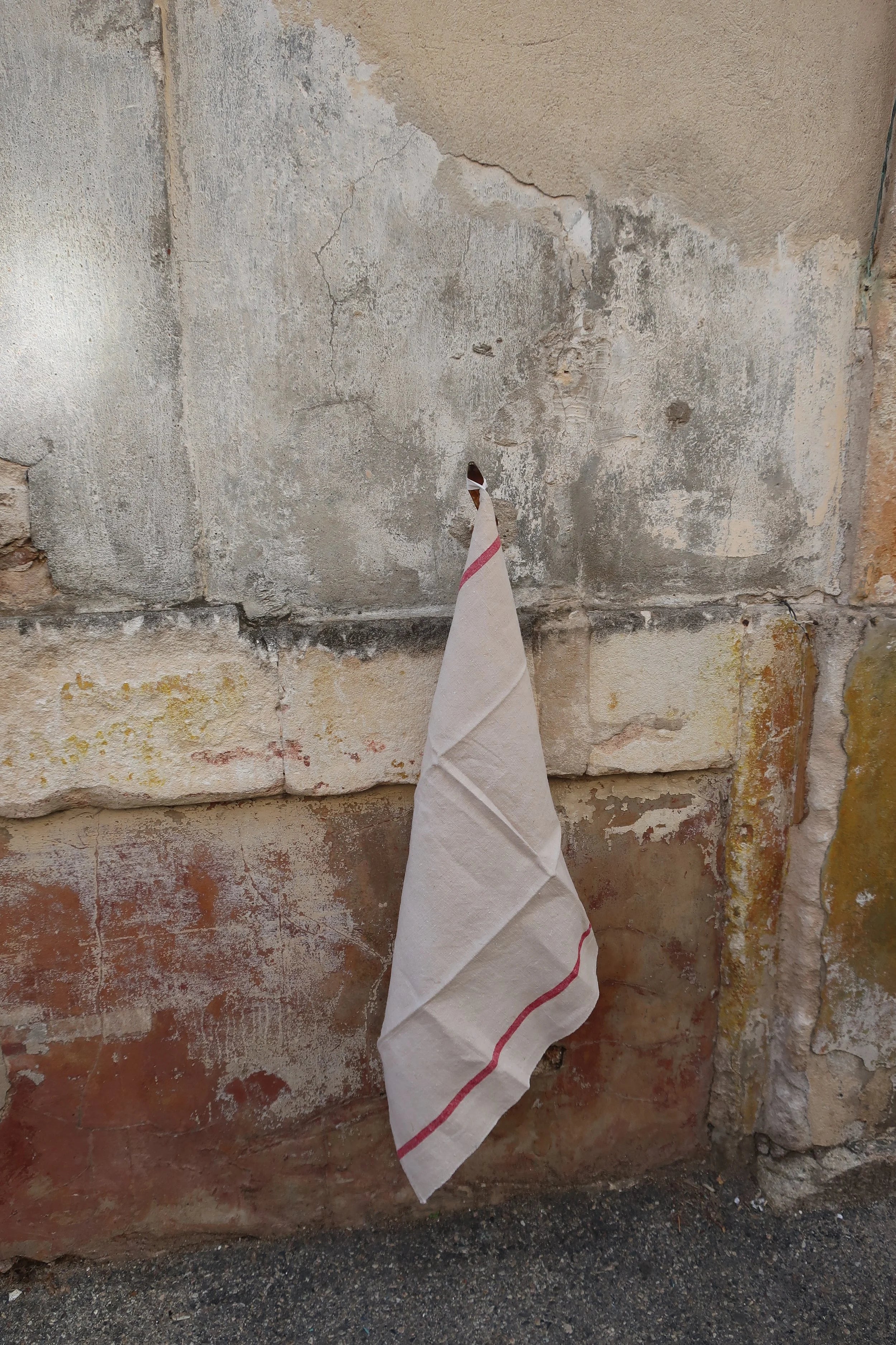 French Vintage Red-Striped Linen Kitchen Towels, c.1920s, Single/One Stripe, Large