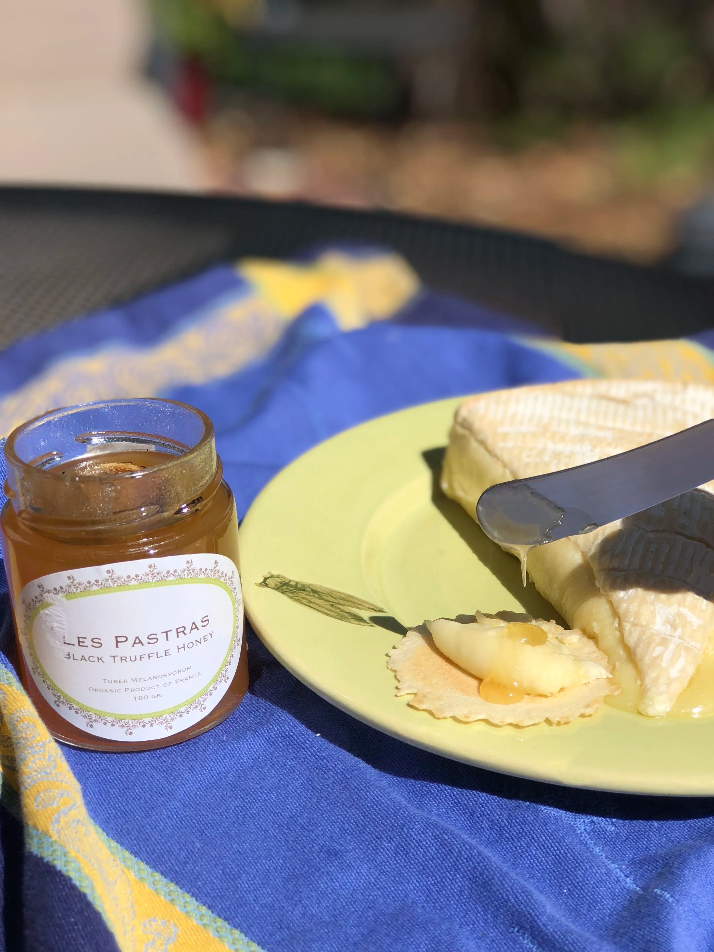 Les Pastras Black Truffle Honey