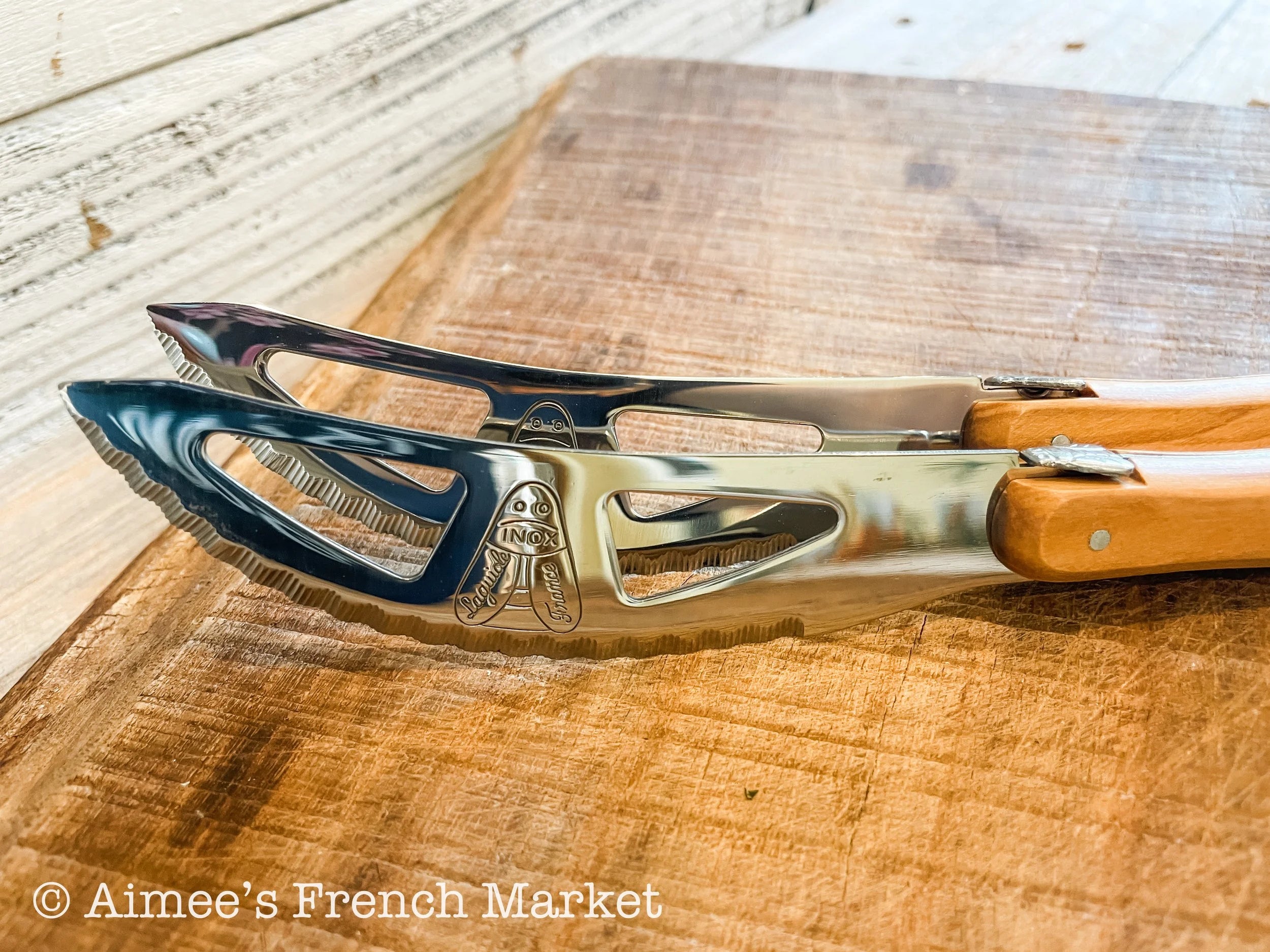 Pizza Knives with Olive Wood Handles - Made in "The Knife Capital of France" -  Set of 2